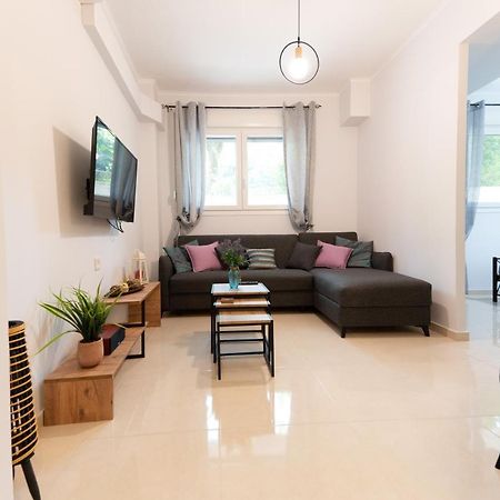 Kristi Central Home อิโออันนินา ภายนอก รูปภาพ